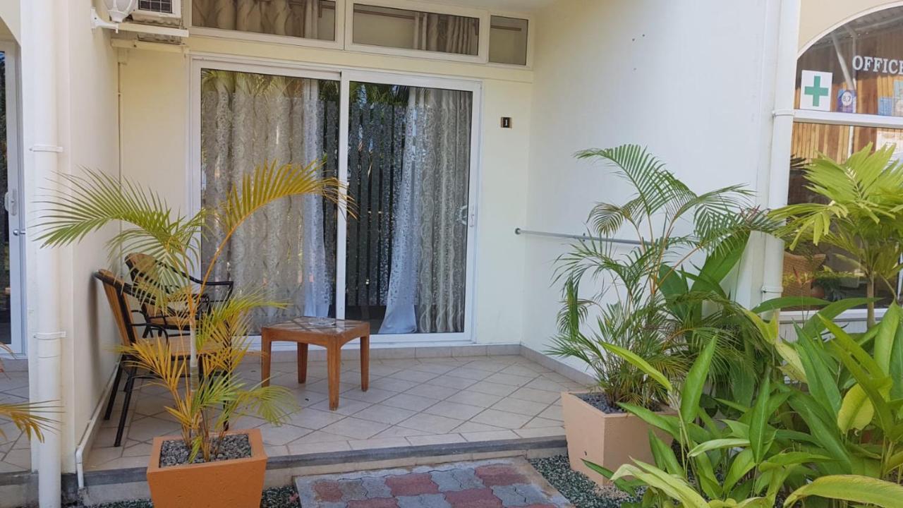 West Coast View Studios & Appartment Flic-en-Flacq Exterior foto