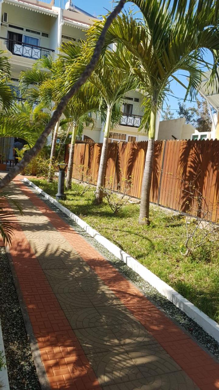 West Coast View Studios & Appartment Flic-en-Flacq Exterior foto